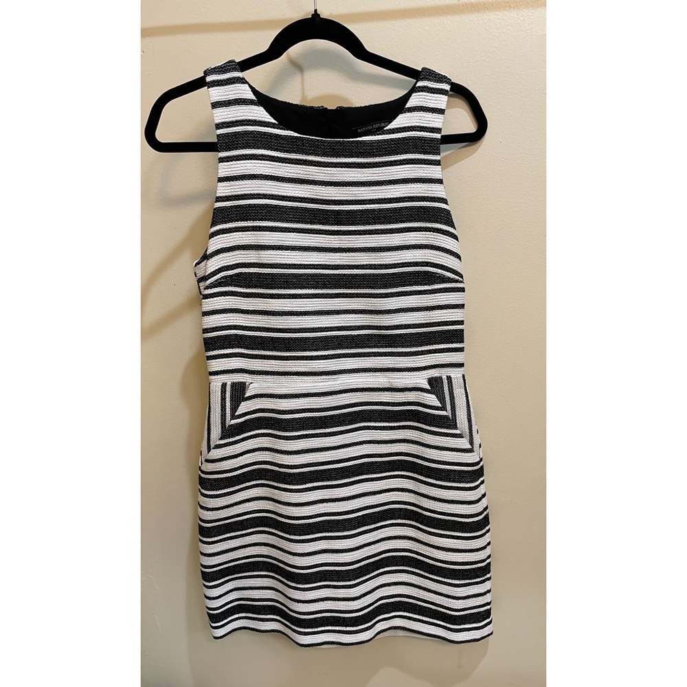 Banana Republic Jacquard Open Back Sheath Dress
